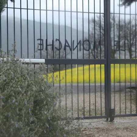 Casalemonache - Nel Casale Umbro *