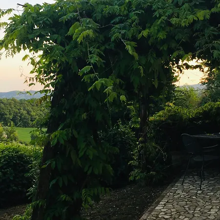 Апартаменты Casalemonache Appartamenti In Casale In Umbria *