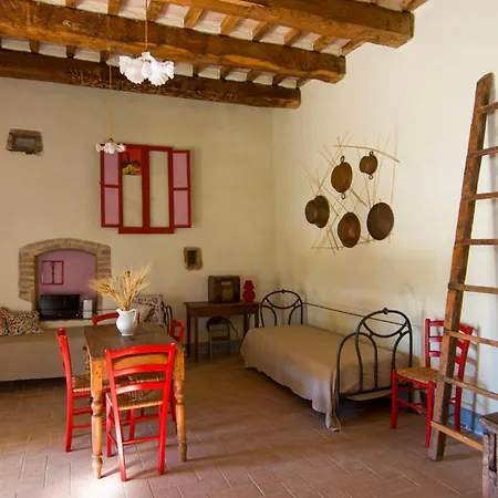 Casalemonache - Nel Casale Umbro *